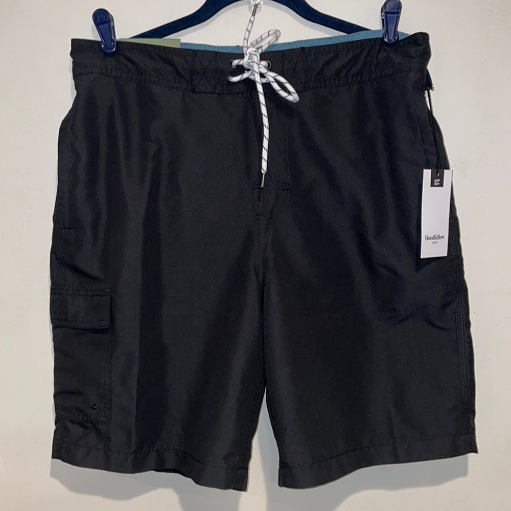 GoodFellow & Co. Men’s Board Shorts Medium NWT
